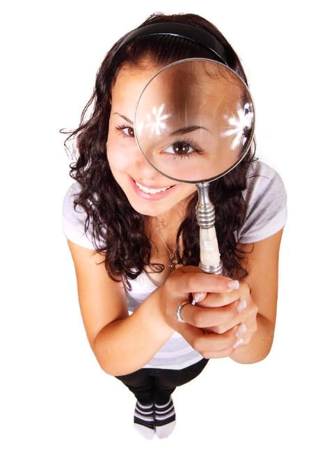 She's looking at you (c) CC0 Public Domain / publicdomainpictures.net She's looking at you